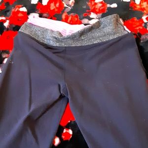 Lululemon yoga pants